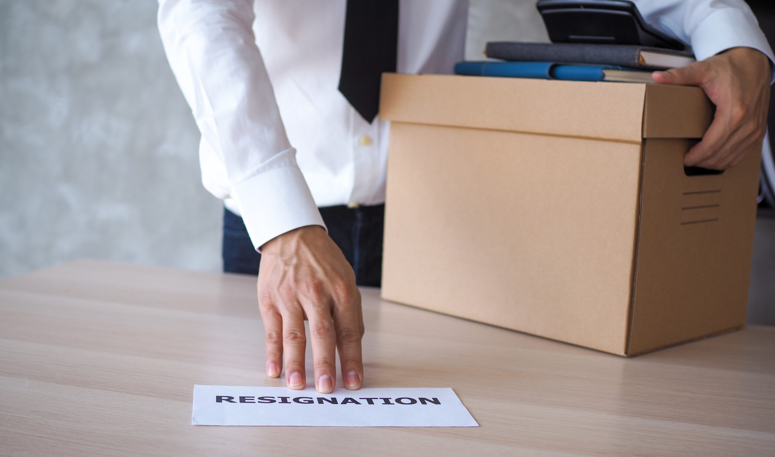 Dimissioni per fatti concludenti