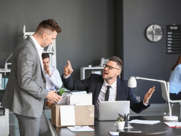 Condotta aggressiva del lavoratore e licenziamento